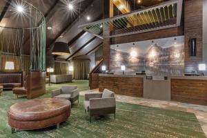 Posezení v ubytování DoubleTree by Hilton Hotel Park City - The Yarrow