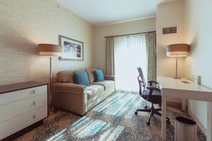 Posezení v ubytování Hotel Skyler Syracuse, Tapestry Collection by Hilton