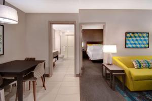 Posezení v ubytování Home2 Suites By Hilton Tucson Downtown