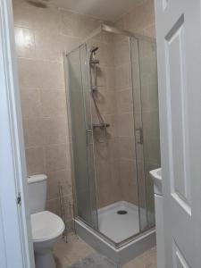 Ein Badezimmer in der Unterkunft Exclusive Self-contained flat in Middlesbrough