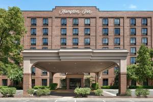 a rendering of the hampton inn niagara city at Hampton Inn Washington-Dulles International Airport South in Chantilly