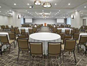 Konferenční prostory v ubytování DoubleTree by Hilton Edmonton Downtown