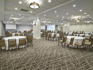 Konferenční prostory v ubytování DoubleTree by Hilton Edmonton Downtown
