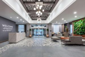 Lobbyn eller receptionsområdet på Hampton Inn & Suites Charlottetown