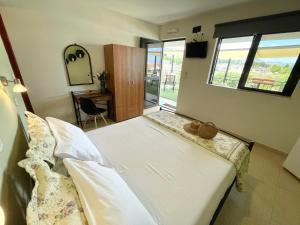 Φωτογραφία από το άλμπουμ του Jo Marinis Rooms στην Κόρινθο