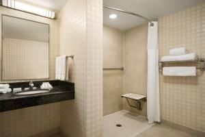 Koupelna v ubytování Hilton Garden Inn Toronto/Vaughan