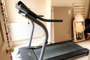 Spacious, Modern 3 bed Wimbledon, London home