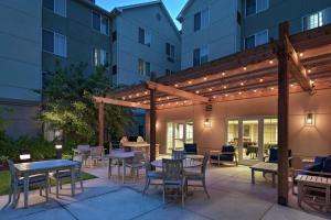 Posezení v ubytování Homewood Suites by Hilton Fort Collins