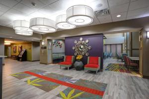 Posezení v ubytování Hampton Inn & Suites Ardmore