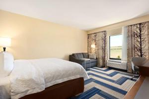 Postel nebo postele na pokoji v ubytování Hampton Inn by Hilton Kennewick at Southridge