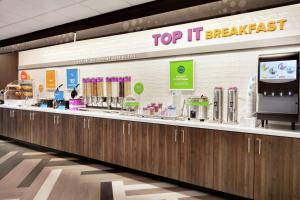 Certifikát, hodnocení, plakát nebo jiný dokument vystavený v ubytování Tru By Hilton Lake Charles