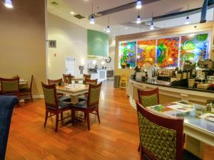 Εστιατόριο ή άλλο μέρος για φαγητό στο DoubleTree by Hilton Buffalo-Amherst