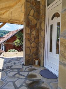 Fotografie z fotogalerie ubytování Stari Hrast 1 v destinaci Prolomska Banja