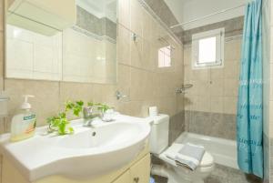 A bathroom at Villa Sofia