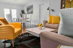 Fotografie z fotogalerie ubytování GORGEOUS VIEW Pool, Park, Mall, Beaches, Airport v destinaci Plantation