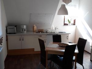 Dapur atau dapur kecil di Apartment, Altdöbern
