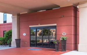 Η πρόσοψη ή η είσοδος του Hampton Inn Doylestown