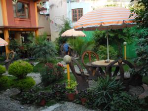 Jardín al aire libre en Elbrus Home