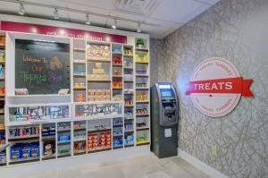 Galeriebild der Unterkunft Hampton Inn & Suites Boston/Stoughton, Ma in Stoughton + 26 Fotos