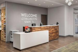 Lobbyen eller receptionen på Hampton Inn & Suites Lexington