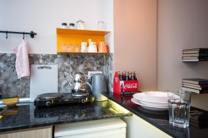 Kuchyň nebo kuchyňský kout v ubytování Newway Apartments