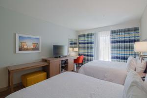 Hampton Inn Crestview South I-10, Fl客房内的一张或多张床位