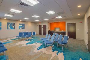 Hampton Inn Crestview South I-10, Fl商务区和/或会议室