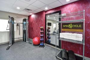Palestra o centro fitness di Home2 Suites By Hilton Fort Worth Fossil Creek