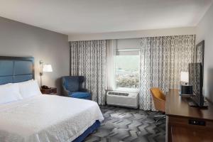 Postel nebo postele na pokoji v ubytování Hampton Inn Lewiston, ID