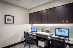 TV a/nebo společenská místnost v ubytování Hampton Inn Lewiston, ID
