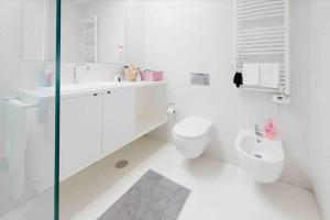 Gallery image of Contemporary Beach House Cabedelo in Viana do Castelo +4 photos