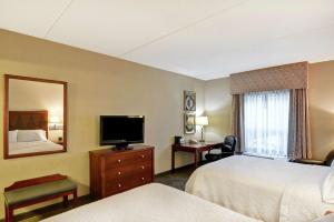 Postel nebo postele na pokoji v ubytování Hampton Inn Sayre