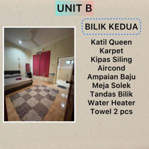 um quarto com uma cama e um quarto com um piso xadrez em SMZ Café & Homestay - SELF CHECK IN em Kodiang