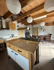 Küche/Küchenzeile in der Unterkunft Panorama-Suite Birkenbeul