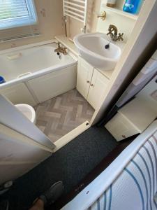 Gallery image of Skegness ingoldmells 6 berth en-suite Bath en-suite shower 2 toilets in Ingoldmells