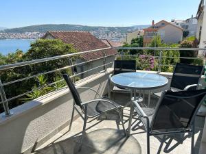 En balkong eller terrass på Apartments Oklopčić