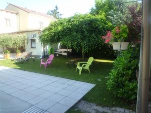 Vonkajšia záhrada v ubytovaní Gartenpension Prosl
