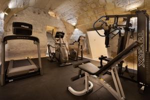 Fitness centrum a/nebo fitness zařízení v ubytování Domus Zamittello