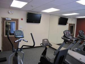 Fitness centrum a/nebo fitness zařízení v ubytování Hampton Inn Lindale/Tyler
