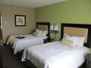 Postel nebo postele na pokoji v ubytování Hampton Inn Lindale/Tyler