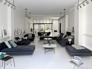 Φωτογραφία από το άλμπουμ του Loft House, Pool & Garden σε Montreuil