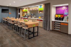 Home2 Suites By Hilton Lake Charles的酒水