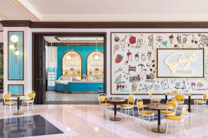 Crockfords Las Vegas, LXR Hotels & Resorts at Resorts World的休息区