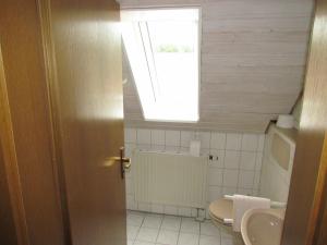
Ein Badezimmer in der Unterkunft See-Hotel Storchenmuehle
