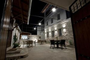 Restaurace v ubytování Guesthouse Çani