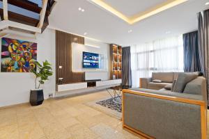 TV a/nebo společenská místnost v ubytování OlliebeierArtApartment Charming recently refurbished three-bedroom apartment located in VI