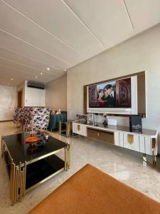 Fotografie z fotogalerie ubytování Appartement de luxe à peninsula v destinaci Casablanca