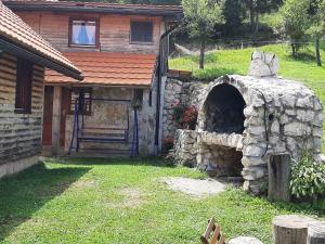 Zahrada ubytování Konak Mandica avlija