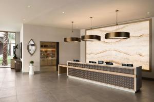 Hilton North Scottsdale At Cavasson大厅或接待区