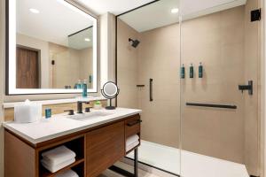 Hilton North Scottsdale At Cavasson的一间浴室